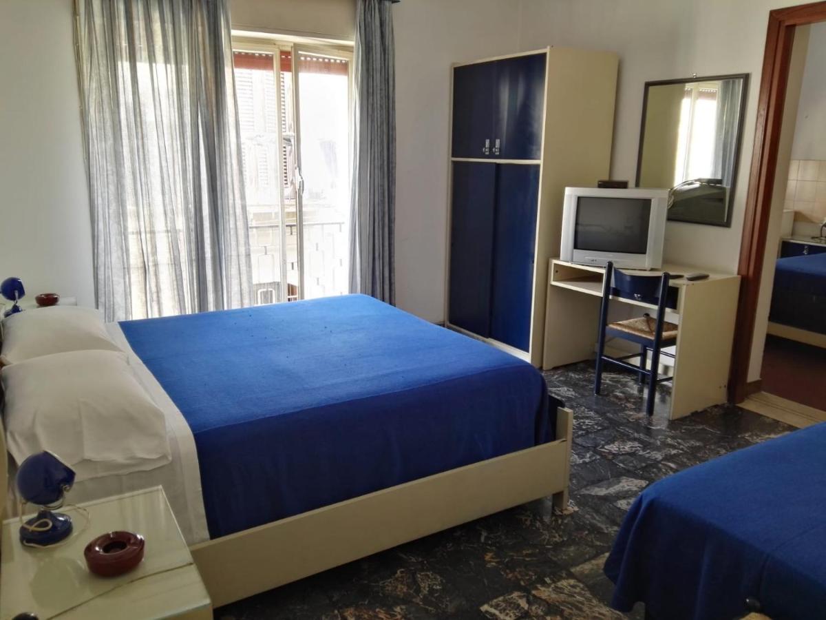 Affittacamere Al Centro Di Milazzo Ngoại thất bức ảnh