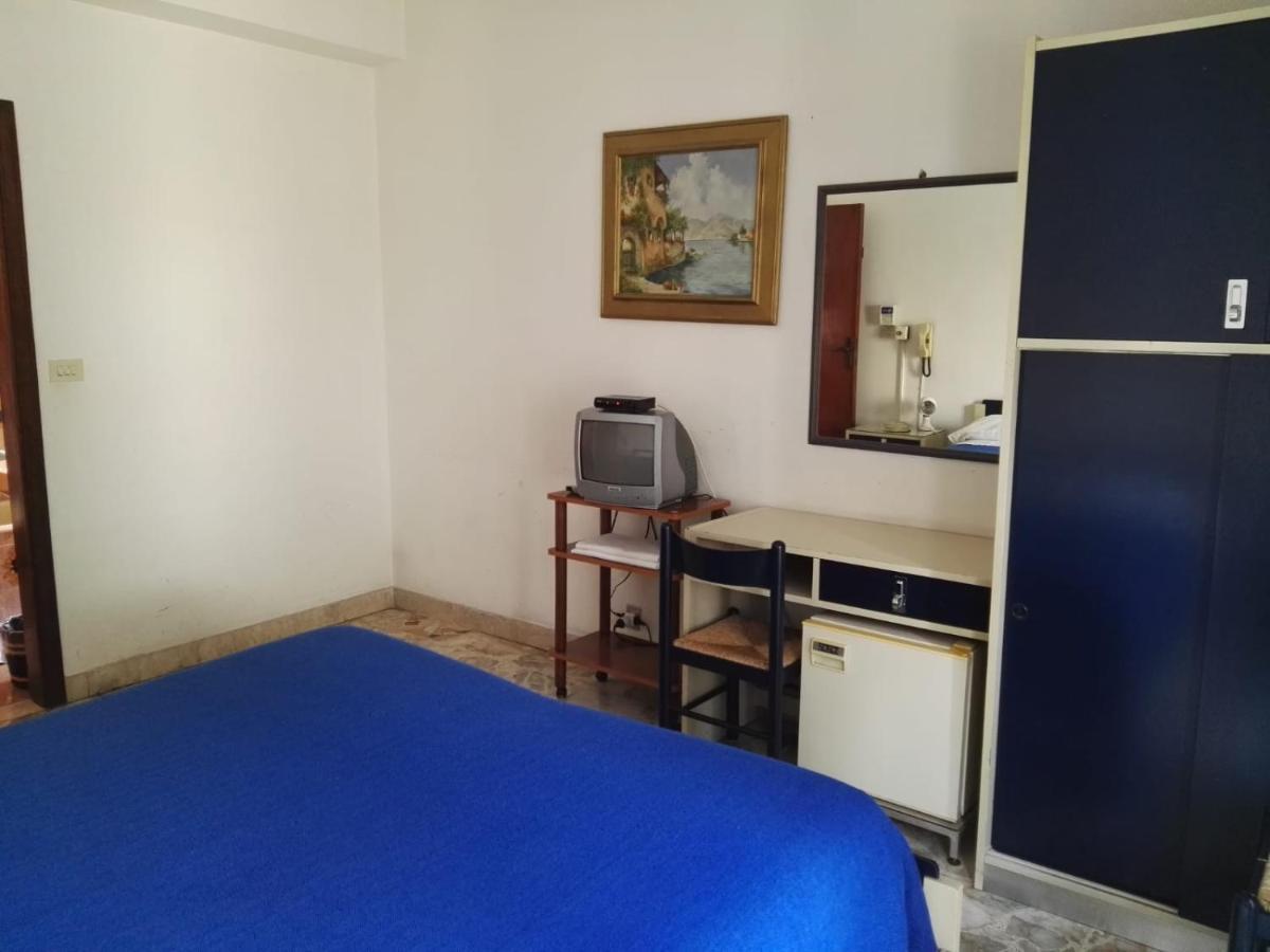 Affittacamere Al Centro Di Milazzo Ngoại thất bức ảnh